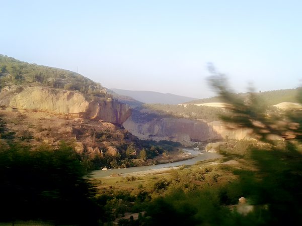 types of islands around the world